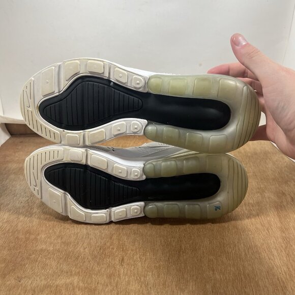 Nike Air Max 270 Women's Size 10 AH6789-100 White Black Running Athletic Shoes - Picture 7 of 9